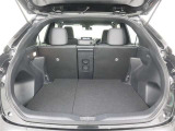 5人乗車時のラゲージスペースですバックなどちょっとしたお荷物なら積めそうですね!