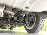 お車を安心してお乗りいただく為には、足回りの定期点検が欠かせません。サービスサポート(有償保証)では無料点検もご提供しており、安心のカーライフをお過ごしいただけるサポート体制が整っています。