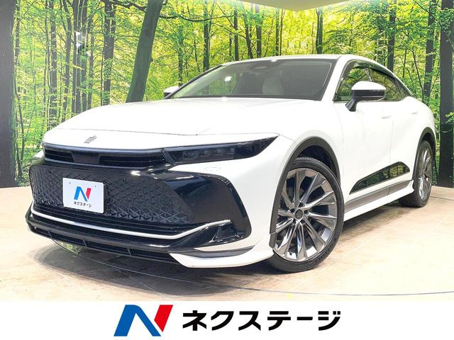 クラウンクロスオーバー 2.5 G アドバンスト レザー パッケージ E-Four 4WD