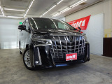 ようこそオートエムワンへ!この度は弊社在庫車輛を、ご覧頂きまして誠に有難う御座います。豊富な自社在庫からお好みのお車をお選び下さいませ。