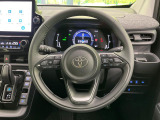 【ステアリングヒーター】冬場に冷たくなりやすい革巻きステアリングを、スイッチ一つで素早く適温に!エアコンよりも早く温まってくれるので、寒い日の運転も快適になりますね♪