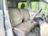 ドライバーによって運転しやすいポジションは異なり、あの車はどうなのか不安なこともありますよね。気になるお車は店頭で乗り込んでご確認いただけます♪