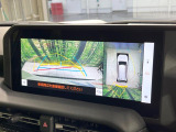 【パノラミックビューモニター】専用のカメラにより、上から見下ろしたような視点で360度クルマの周囲を確認することができます☆死角部分も確認しやすく、狭い場所での切り返しや駐車もスムーズに行えます。