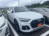 アウディ Q5