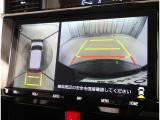 バックガイドモニターで、後方を確認しながら安心して駐車することができます。運転初心者も熟練者も必須の機能ですよ!
