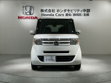 当社の車両には『安心して車選びをしていただくために』お支払い総額を表示しております。税金、自賠責保険料、登録費用、リサイクル料金が含まれており、県内登録及び届出で店頭納車の場合になります。
