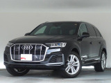 アウディ Q7