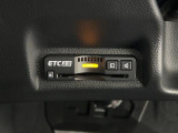 TC付。高速道路の料金所はキャッシュレスで通過です。サービスエリア等にあるスマートインターの出入りも利用可能でとっても便利。ご納車後すぐにお使い頂けるようセットアップしてのお渡しとなります。