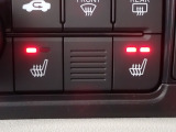 寒い冬でも暖かポカポカのシートヒーターが装備されています。