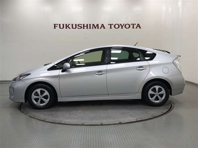 トヨタ プリウス 1.8 G の中古車詳細 (87,000km, シルバーメタリック