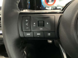 ステアリングスイッチ搭載!ハンドルひとつで手を離さなくても運転中視線をそらさなくても操作が出来て便利です♪