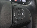◆アダプティブクルーズコントロール◆予め設定した車速内でクルマが自動的に加減速。前走車との適切な車間距離を維持しながら追従走行します。【LKAS】車線維持支援システムでステアリング操作を支援。