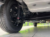 お車を安心してお乗りいただく為には、足回りの定期点検が欠かせません。サービスサポート(有償保証)では無料点検もご提供しており、安心のカーライフをお過ごしいただけるサポート体制が整っています。