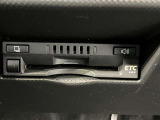 ETC車載器付きです。高速道路の料金所もスムーズに通過できます。