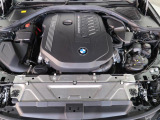 安心のBMW認定中古車は100項目の箇所を徹底的にチェック致します。機械的な箇所や電気系、コンピューターなどをご納車前に点検し、交換基準に達した部品は全て新品に修理返品した後にご納車致します。