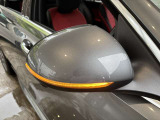 納車前整備は、メルセデスベンツ国際認定メカニックによる最新の検査ライン等の施設が充実した当社工場で入念に行います。メルセデス・ベンツの定める厳しい基準をクリアしたお車のみをご案内させて頂きます。