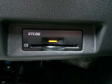 ETC2.0装備♪従来のETCの高速利用料金の収受だけではなく、渋滞回避や安全運転支援といったドライバーに有益な情報を提供してくれます♪