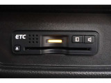 ETC車載器付ですので高速道路の料金所もスムーズに通行できます。