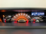 見やすい3眼メーター!走行距離も少ないですよ♪