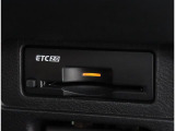 ETC2.0が装着されております!高速道路利自動精算と、渋滞情報を取得し、ナビゲーションと連動!! 状況をお知らせしたり、迂回路の提案等も行います!!