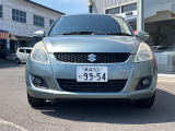 安心して長く乗れる高品質な中古車を常時100台以上展示してます。もし、欲しいクルマが置いてなければ、気軽に声をかけてください。ご希望の車を全国から探します!