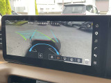 カメラは切り替えが可能で前方の駆動部分を映し出すことが可能!