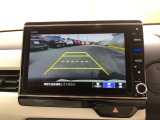 【バックカメラ】駐車時に安心のバックカメラが装備されています!