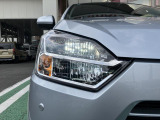 オートライト機能LEDヘッドランプ付きで、大変明るく夜間運転の視界をサポートしてくれます。また夕暮れ時やトンネル走行時にヘッドランプが自動で点灯してくれます。