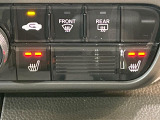 【シートヒーター】寒い日に重宝するシートヒーター!エアコンより早く温まってくれるので寒がりの人も安心ですね♪エアコンの温風は乾燥するから苦手、という方にもをおすすめです。