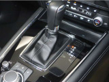 運転しながらでも手元を見ずに操作可能なマツダコネクトの操作ダイアルです!