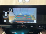バックガイドモニターで、後方を確認しながら安心して駐車することができます。運転初心者も熟練者も必須の機能ですよ!