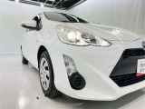 明るいライトが夜道を明るく照らしてくれます。 運転する上で、道路状況をいかに早く認識できるか重要なポイントです。 白色光が暗い道も明るく照らしてくれますよ。