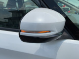 オシャレさと視認性を兼ね備えたLEDミラーウインカー♪