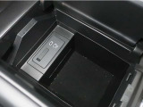 コンソール内部の様子です♪
