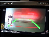 エンブレム内蔵バックカメラ【パークディスタンスコントロールの表示もされます】