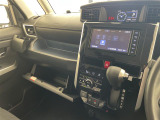 【 オートエアコン 】車内温度を感知して自動で温度調整をしてくれるのでいつでも快適な車内空間を創り上げます!