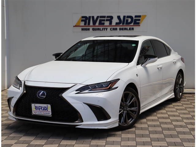 ES 300h Fスポーツ