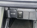 シガーソケット用の充電器が使用可能です!