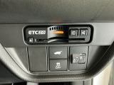 ETC2.0装備車です。高速道路の渋滞情報や静止画像提供などをナビとリンクして画面でお知らせします。また、高速道路の一時退出対象インターでは料金据え置きで一時退出もできます
