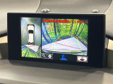 【パノラミックビューモニター】専用のカメラにより、上から見下ろしたような視点で360度クルマの周囲を確認することができます☆死角部分も確認しやすく、狭い場所での切り返しや駐車もスムーズに行えます。