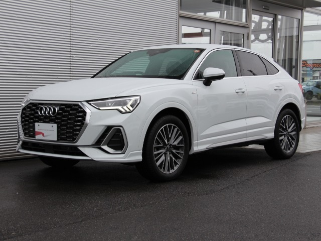 Q3スポーツバック 40 TDI クワトロ Sライン ディーゼル 4WD