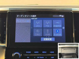 Bluetooth対応、CD/DVD再生機能付き。お好きな音楽を聴きながらのドライブは楽しいですよね〜♪