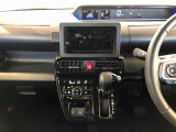 温度を設定すれば、自動で車内の温度管理をしてくれる優れものです♪ATミッションで運転楽々