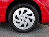 タイヤサイズは185/60R15です