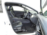 高品質カークリーニング 外装・内装、岐阜トヨペットの専門スタッフがシートもカーペットも綺麗に洗浄済み!プロの仕上げを是非ご確認ください。