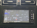 ナビゲーションを装備。タッチパネル式で使いやすく、お出かけもラクラクです。