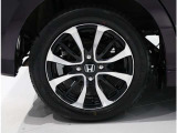 ◆ホンダ純正のアルミホイールです!純正のいいところは車のデザインに合わせてアルミもデザインされていますので、相性がよく見た目も格好いいです。走行安定性も優れていますよ!◆