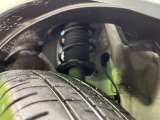 お車を安心してお乗りいただく為には、足回りの定期点検が欠かせません。サービスサポート(有償保証)では無料点検もご提供しており、安心のカーライフをお過ごしいただけるサポート体制が整っています。