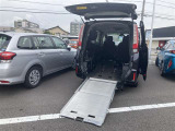 エスクァイア  クルマイススロープT1