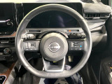 【純正革巻きステアリング】上質な革を使用することで、手にしっかり馴染みとても運転しやすいハンドルです♪